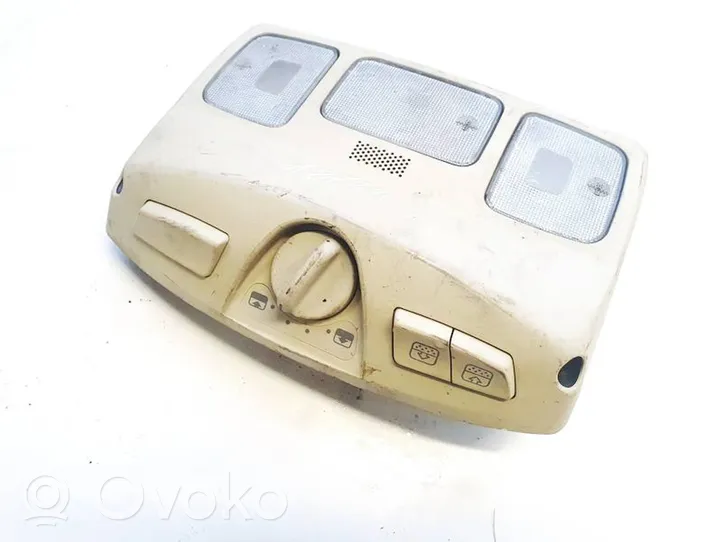 Fiat Croma Priekinių vietų apšvietimo žibintas 735366088