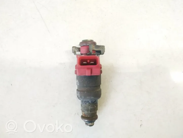 Mercedes-Benz E W210 Injecteur de carburant 0000788523