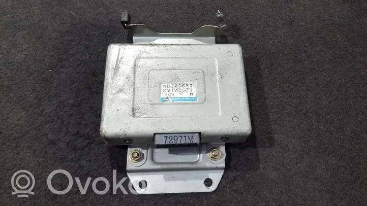 Mitsubishi Space Wagon Sterownik / Moduł ECU MD303553