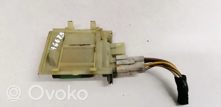 Volkswagen PASSAT B3 Heater blower motor/fan resistor 357959263