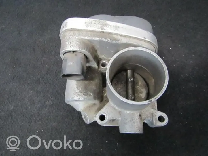 Volkswagen Polo Throttle valve 036133062n