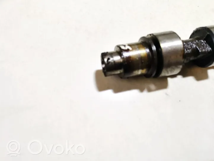 Volvo 440 Pompe à huile 