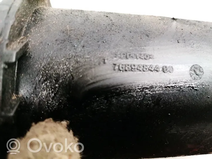 Volvo C30 Tube d'admission d'air 7689484400