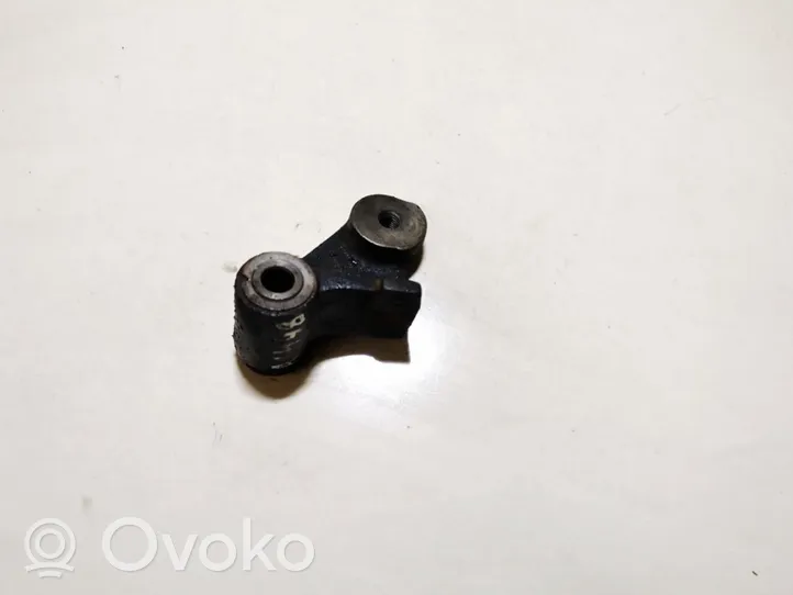 KIA Sedona Engine mounting bracket 