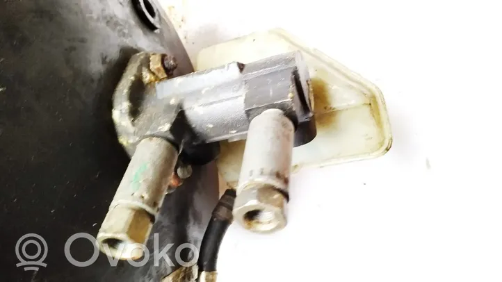 Ford Mondeo MK I Master brake cylinder 