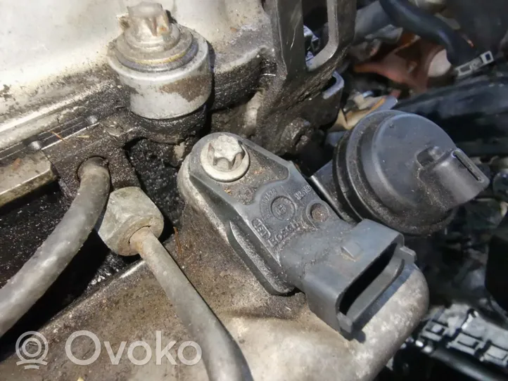 Opel Vectra B Czujnik ciśnienia powietrza 0281002438