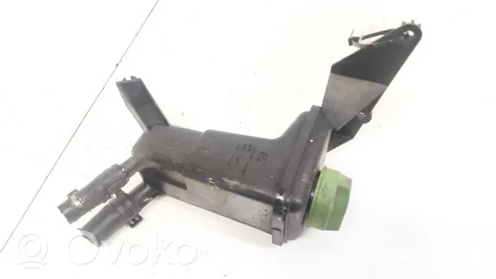 Volkswagen PASSAT B5.5 Power steering fluid tank/reservoir 3B0422371