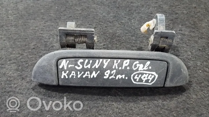 Nissan Sunny Klamka zewnętrzna drzwi 