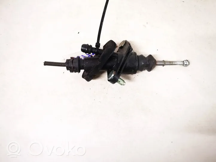 Opel Corsa C Clutch master cylinder 9126216