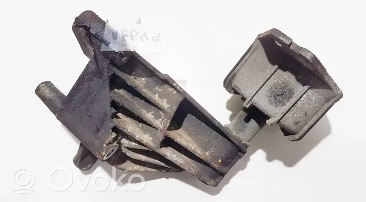 Alfa Romeo 147 Dzinēja spilvens 6067223