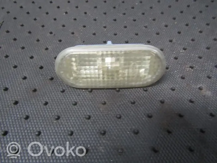 Volkswagen Bora Front fender indicator light 1j5949117