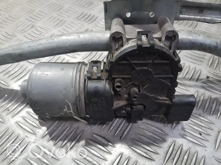 Volkswagen Polo Silniczek wycieraczek szyby przedniej / czołowej 6q1955119a