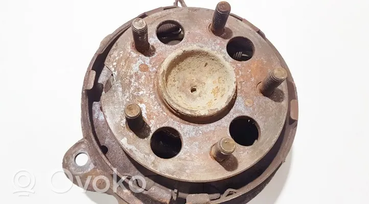 Toyota Avensis Verso Rear wheel hub 