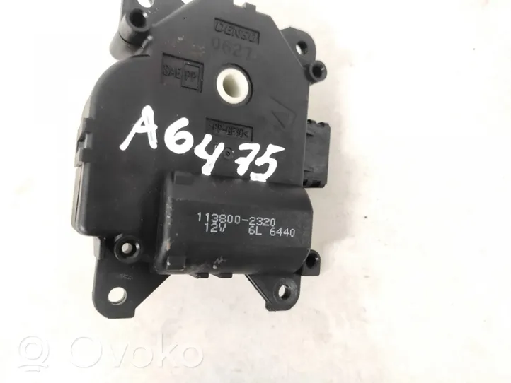 Subaru Outback Moteur / actionneur de volet de climatisation 1138002320