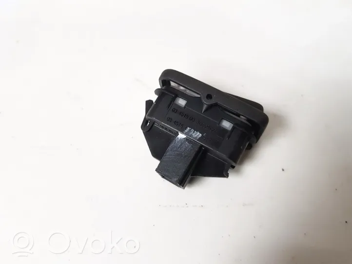 Volvo V50 Central locking switch button 65832