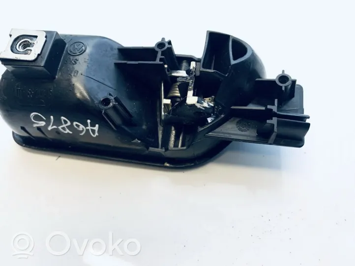 Volkswagen Touran I Klamka wewnętrzna drzwi 1t1837114b