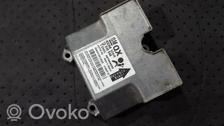 Opel Zafira B Module de contrôle airbag 13246046