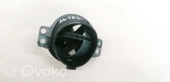 Toyota Yaris Centrinės oro grotelės 5568652010