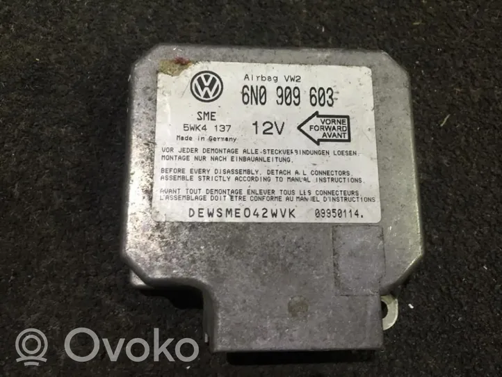 Volkswagen Polo III 6N 6N2 6NF Turvatyynyn ohjainlaite/moduuli 6n0909603