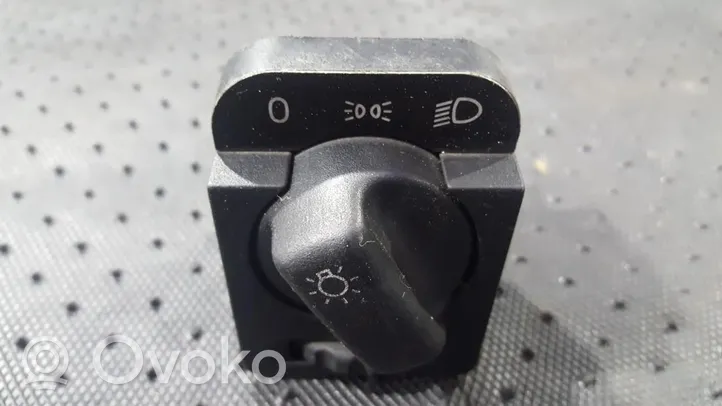 Opel Corsa B Light switch 90481764