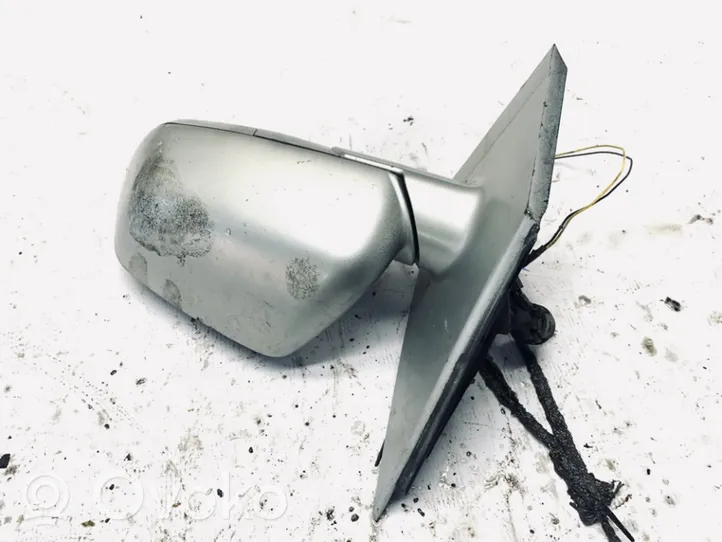 Volkswagen Polo IV 9N3 Front door electric wing mirror 