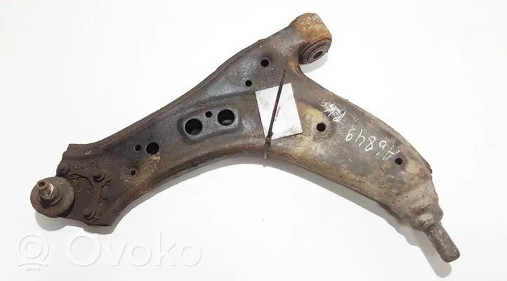 Volkswagen Polo IV 9N3 Fourchette, bras de suspension inférieur avant 