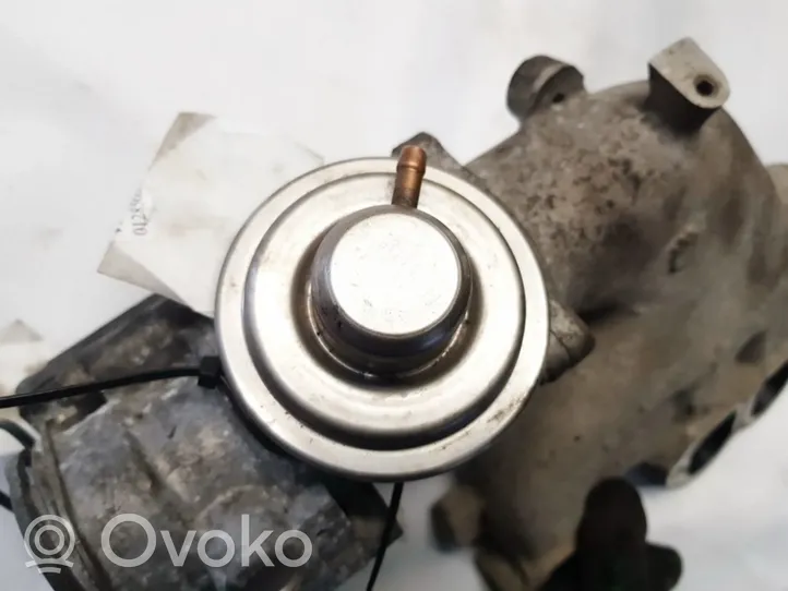 Volkswagen Polo IV 9N3 EGR valve 045129637A