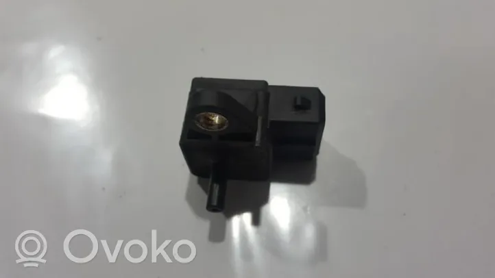 BMW 5 E39 Sensor de la presión del aire 2244674