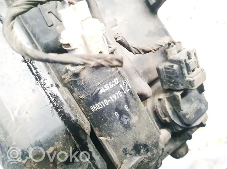 Mazda 6 Tuulilasi tuulilasinpesimen pumppu 8603101970