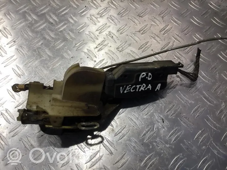 Opel Vectra A Serrure de porte avant 