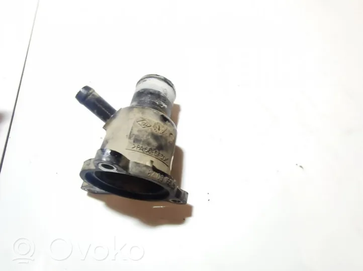 Renault Kangoo I Tuyau de liquide de refroidissement moteur 8200155515