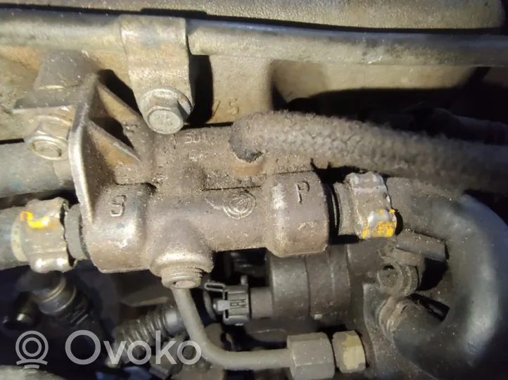 Alfa Romeo 166 Tuyau de conduite principale de carburant 