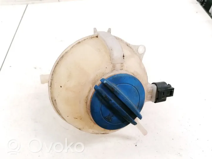 Volkswagen Polo IV 9N3 Coolant expansion tank/reservoir 6Q0121407B