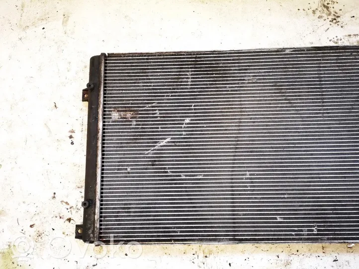 Skoda Octavia Mk2 (1Z) Radiateur de refroidissement 1k0121253h