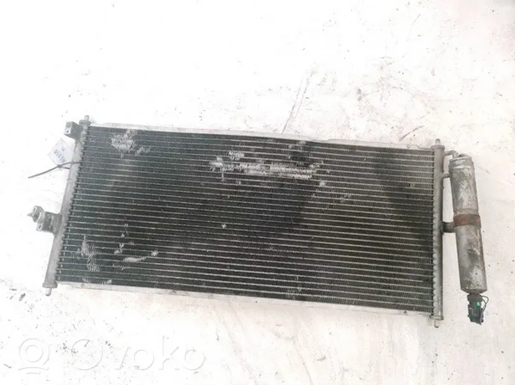 Nissan Primera Radiateur condenseur de climatisation 92100BN305