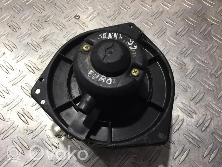 Nissan Sunny Ventola riscaldamento/ventilatore abitacolo 12vk272461640