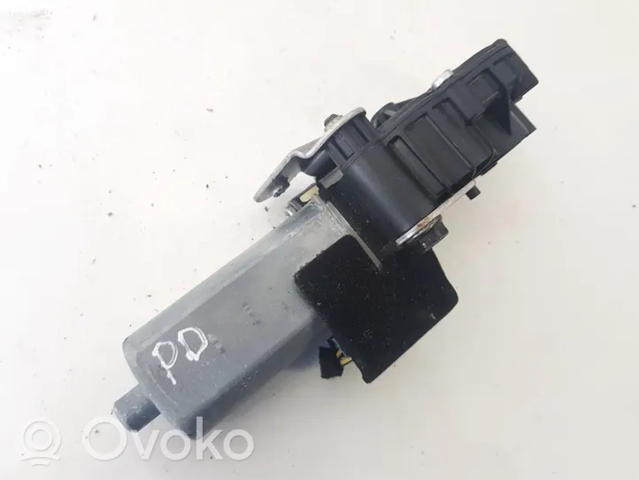 Volvo S60 Motorino di regolazione del sedile 0390203248