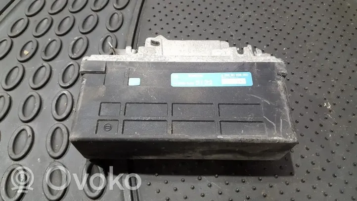 Mercedes-Benz E W124 ABS valdymo blokas 0055455132