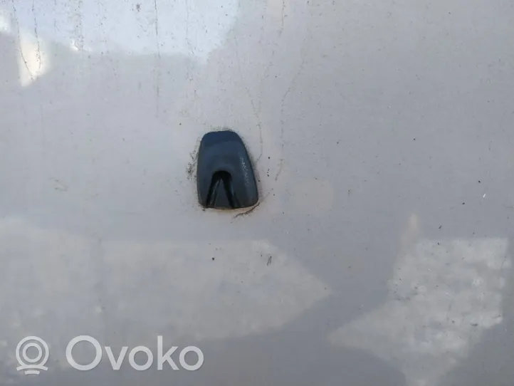 Volvo S80 Dysza spryskiwacza szyby przedniej / czołowej 
