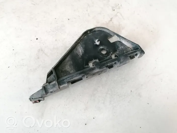 Peugeot 307 Support de pare-chocs arrière 9634016580