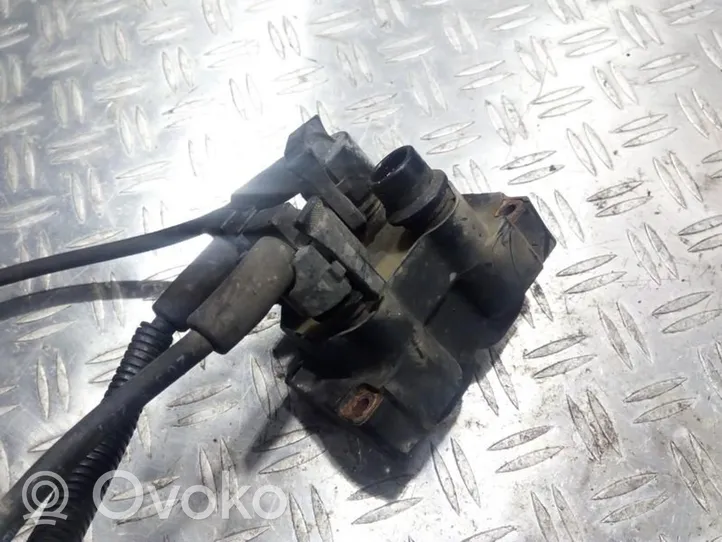 Ford Ka Cewka zapłonowa wysokiego napięcia 88sf12029a2a