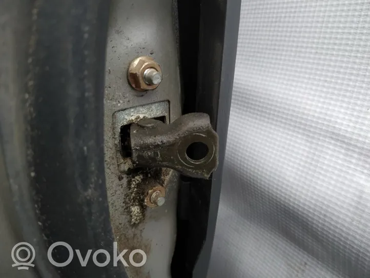 Toyota Corolla Verso E121 Priekinių durų atvėrimo ribotuvas 