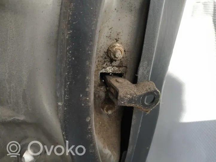 Toyota Corolla Verso E121 Ogranicznik drzwi tylnych 