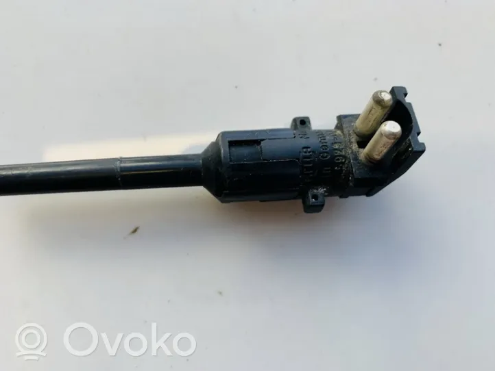 Mercedes-Benz E W210 Sensor de nivel del refrigerante 2105450024