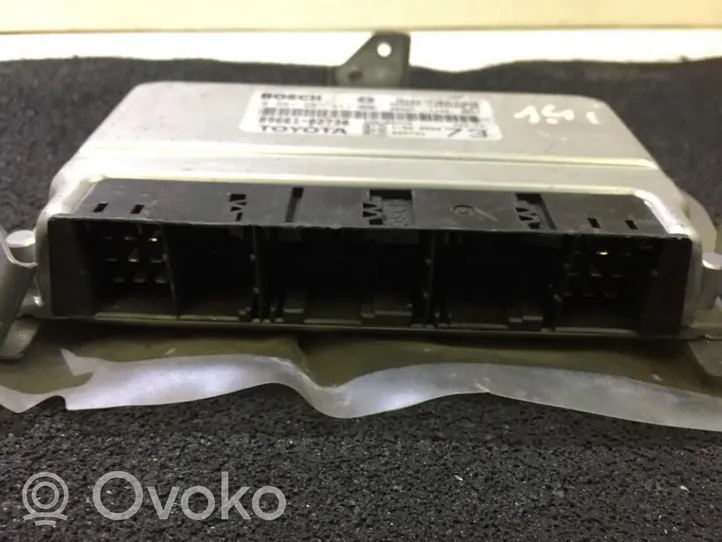 Toyota Corolla E120 E130 Sterownik / Moduł ECU 0261207411