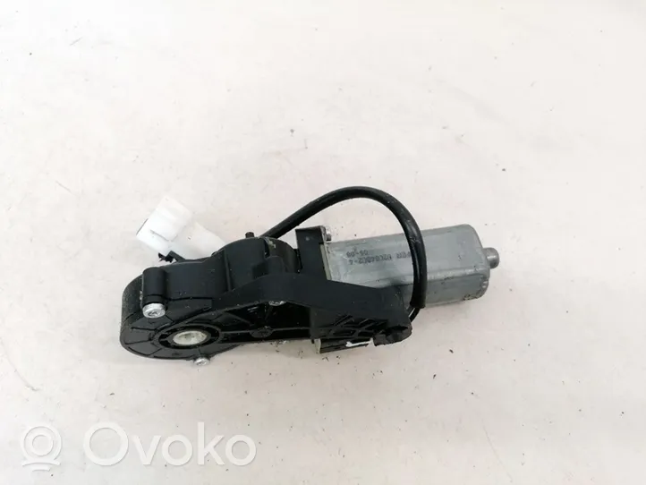 Mercedes-Benz C W203 Motorino di regolazione del sedile 0390203207