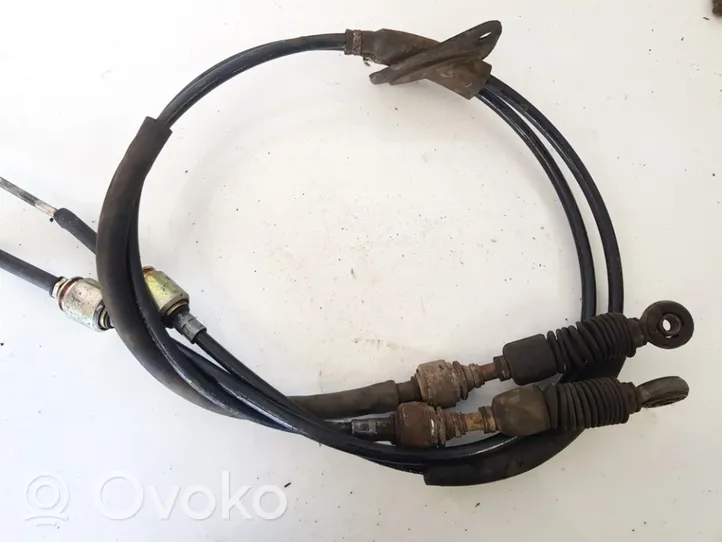 Volvo S40, V40 Gear shift cable linkage 