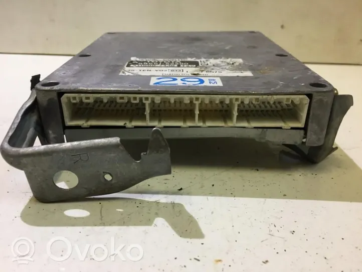 Toyota Yaris Verso Sterownik / Moduł ECU 8966152280