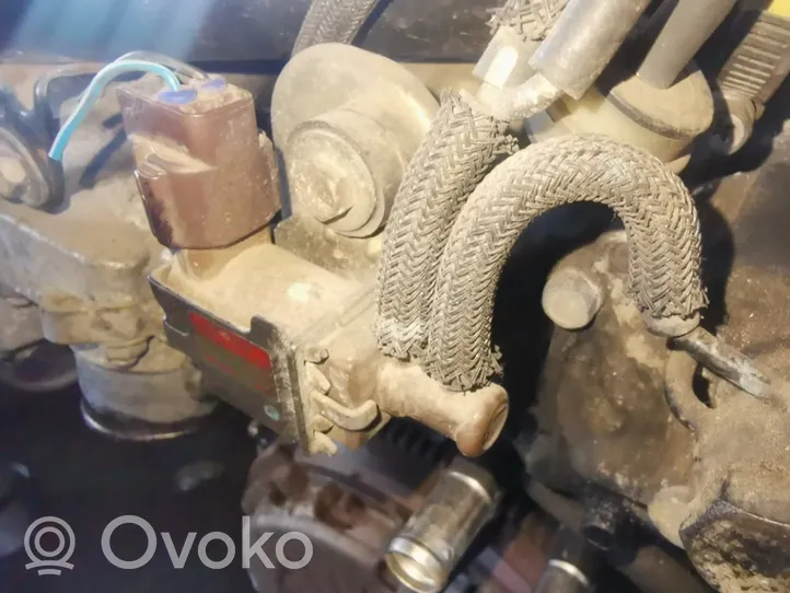 Toyota Corolla Verso E121 Solenoidinis vožtuvas 2581927020