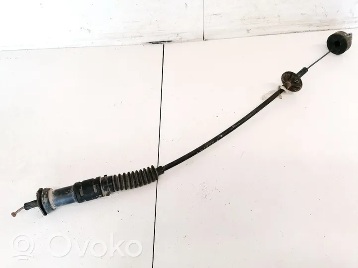 Volkswagen Golf III Cable d'embrayage 1h1721335a